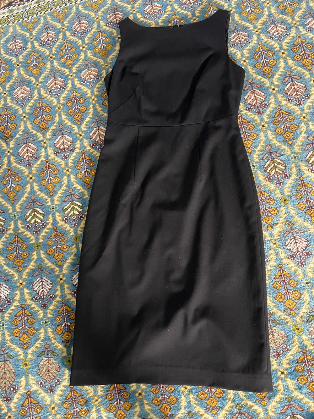 Banana Republic Black Sleeveless Sheath Dress
